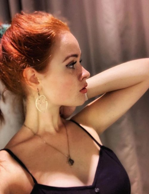 Настя Рыжик